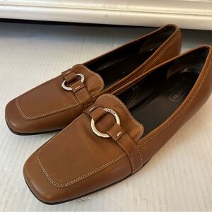 Vintage Coach Y2K RARE Square Toe Leather Loafers Tan Women’s Size 9.5